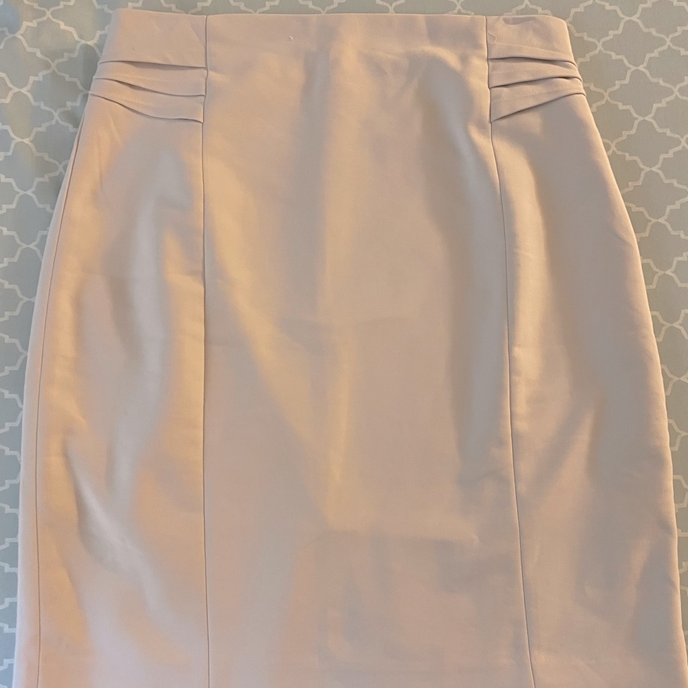 Express- High Waisted Supersoft Pencil Skirt off white